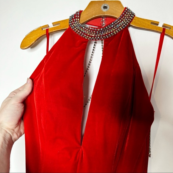 Prima Donna Collection Red Dress Sz S - Collar Jewels Prom Pageant Backless Gown - Picture 4 of 13